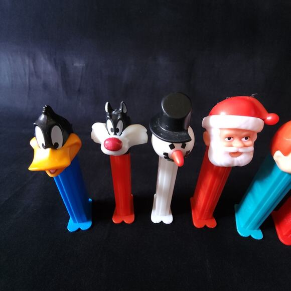 Lot of 10 Many Rare Vintage Footed PEZ Dispensers Collection Santa Flintstones - Picture 4 of 10